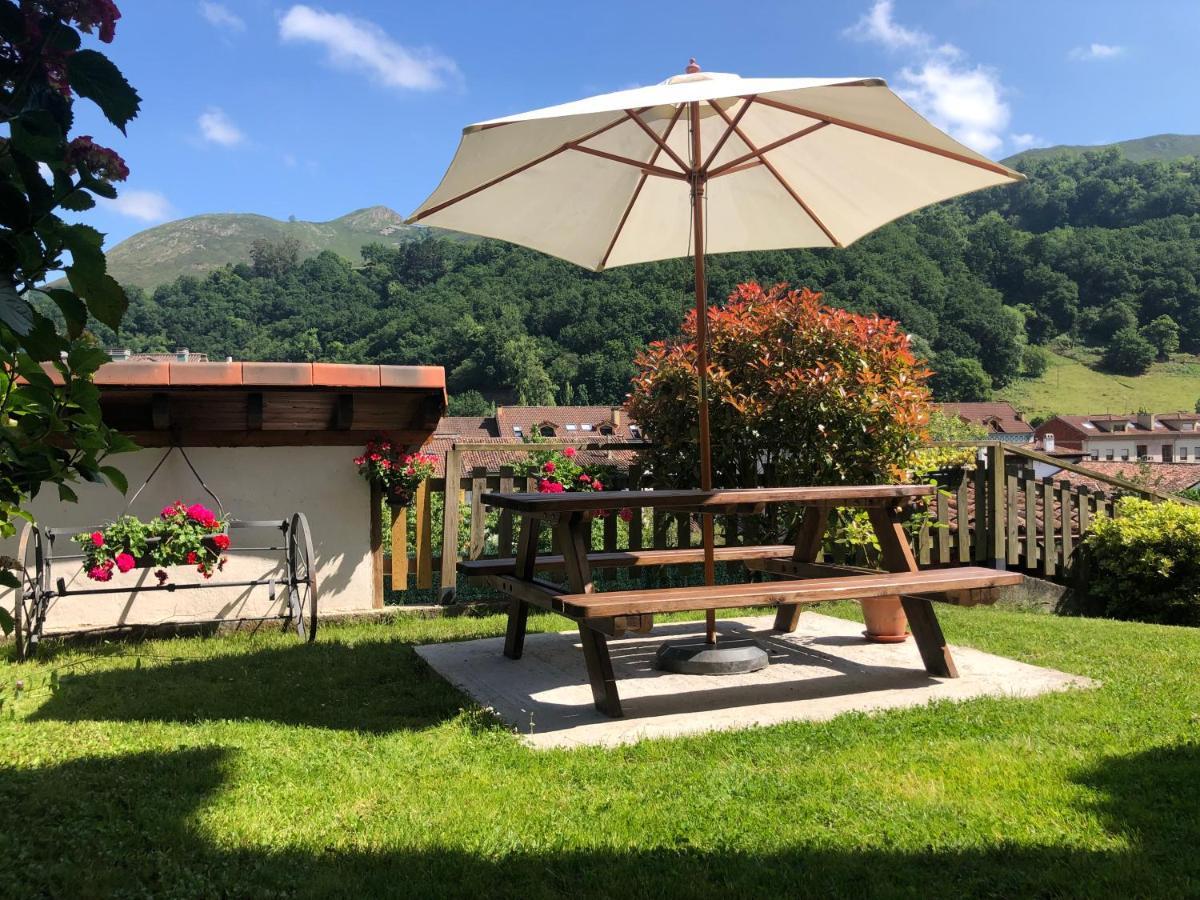 Casa Rural Casa Cerezal Onís المظهر الخارجي الصورة