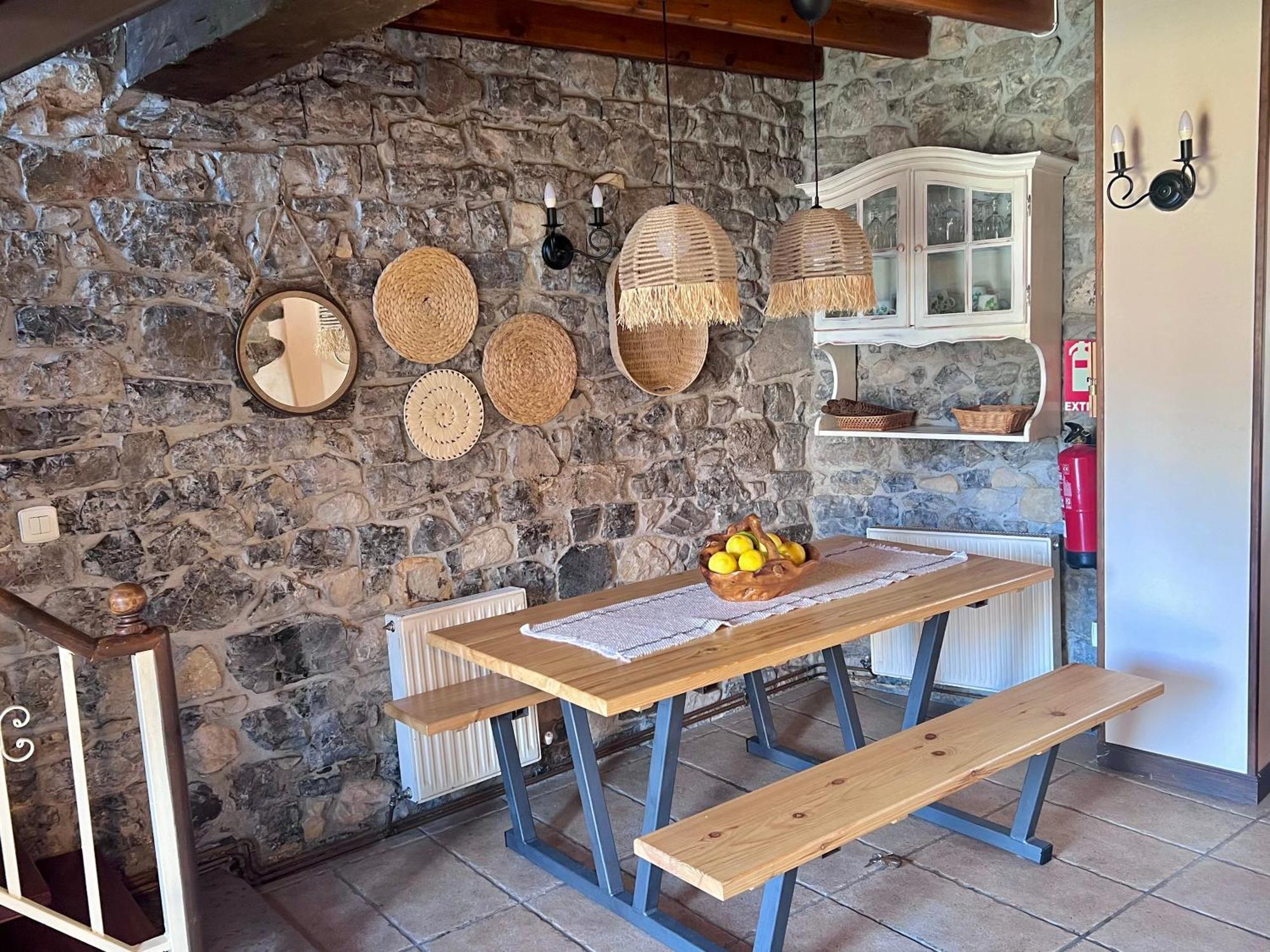 Casa Rural Casa Cerezal Onís المظهر الخارجي الصورة